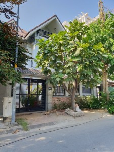 ban biet thu quan 2, ảnh to1
