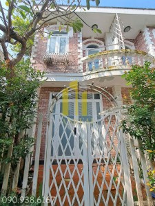 ban nha quan 2, ảnh to1