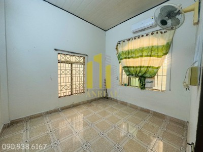 ban nha quan 2, ảnh to5