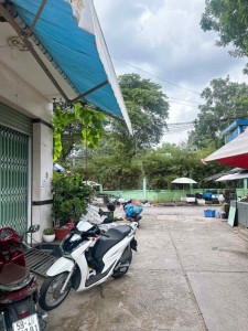 ban nha quan 2, ảnh to2