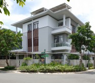 Phố Đông Villas Quận 2. Biệt Thự Căn Góc Nội Thất Cực Đẹp. Chủ Thiện Chí Bán. LH 0902 802 803