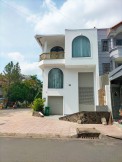 ban biet thu quan 2, ảnh đại diện2