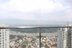 Bán căn hộ penthouse Masteri Thảo Điền Q2. DT 324m2, nhà thô, view sông tuyệt đẹp, giá tốt 25 tỷ