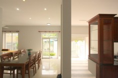 Bán nhà đẹp tại Thảo Điền, Quận 2, 110m2, giá 16 tỷ, 1 trệt 2 lầu, đường ô tô. LH: 0907661916