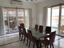 Villa đẹp nằm trong khu FIDICO Thảo Điền, Gía thuê 3800$/th.